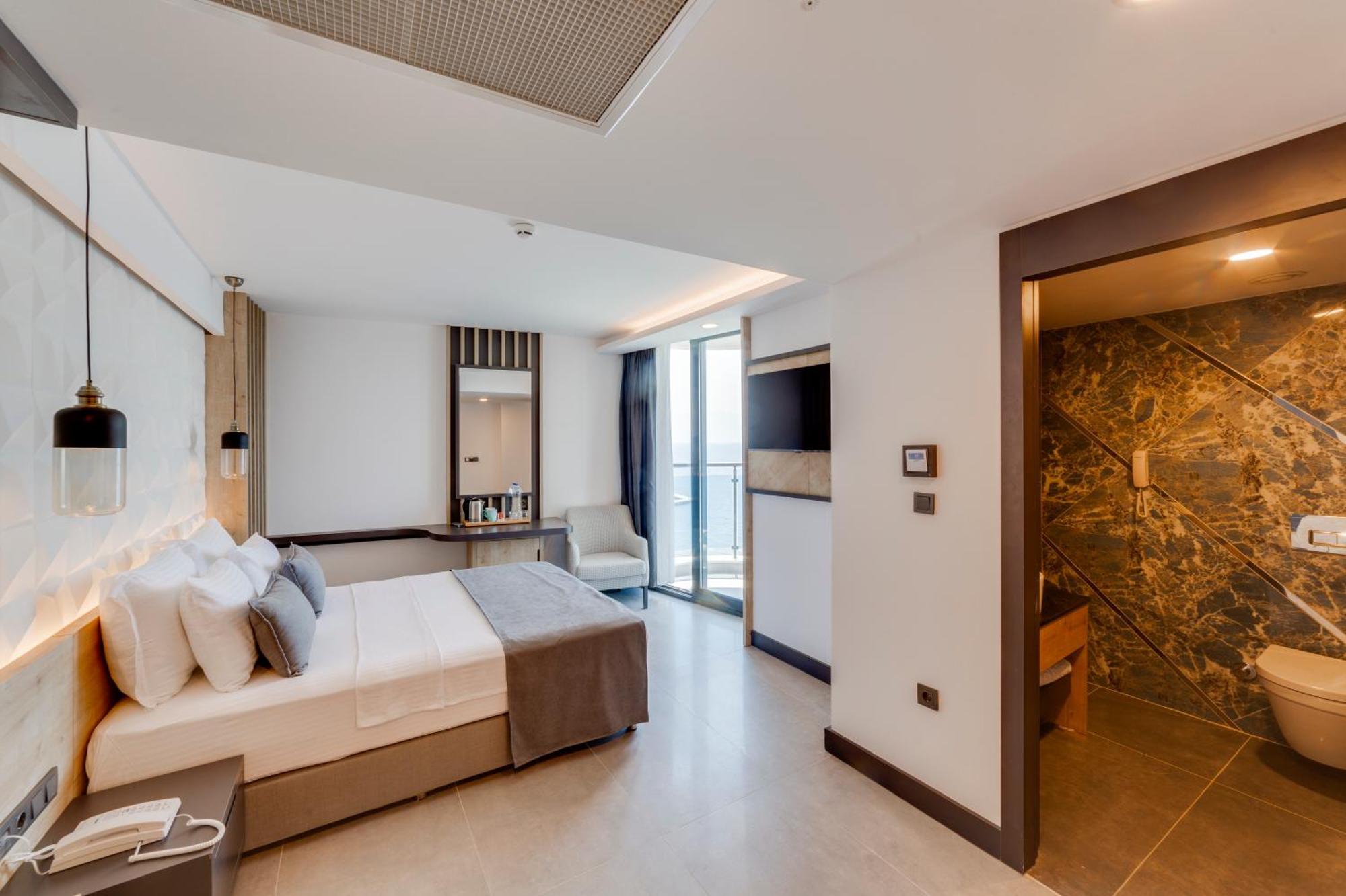 Signature Blue Resort Кушадасъ Екстериор снимка