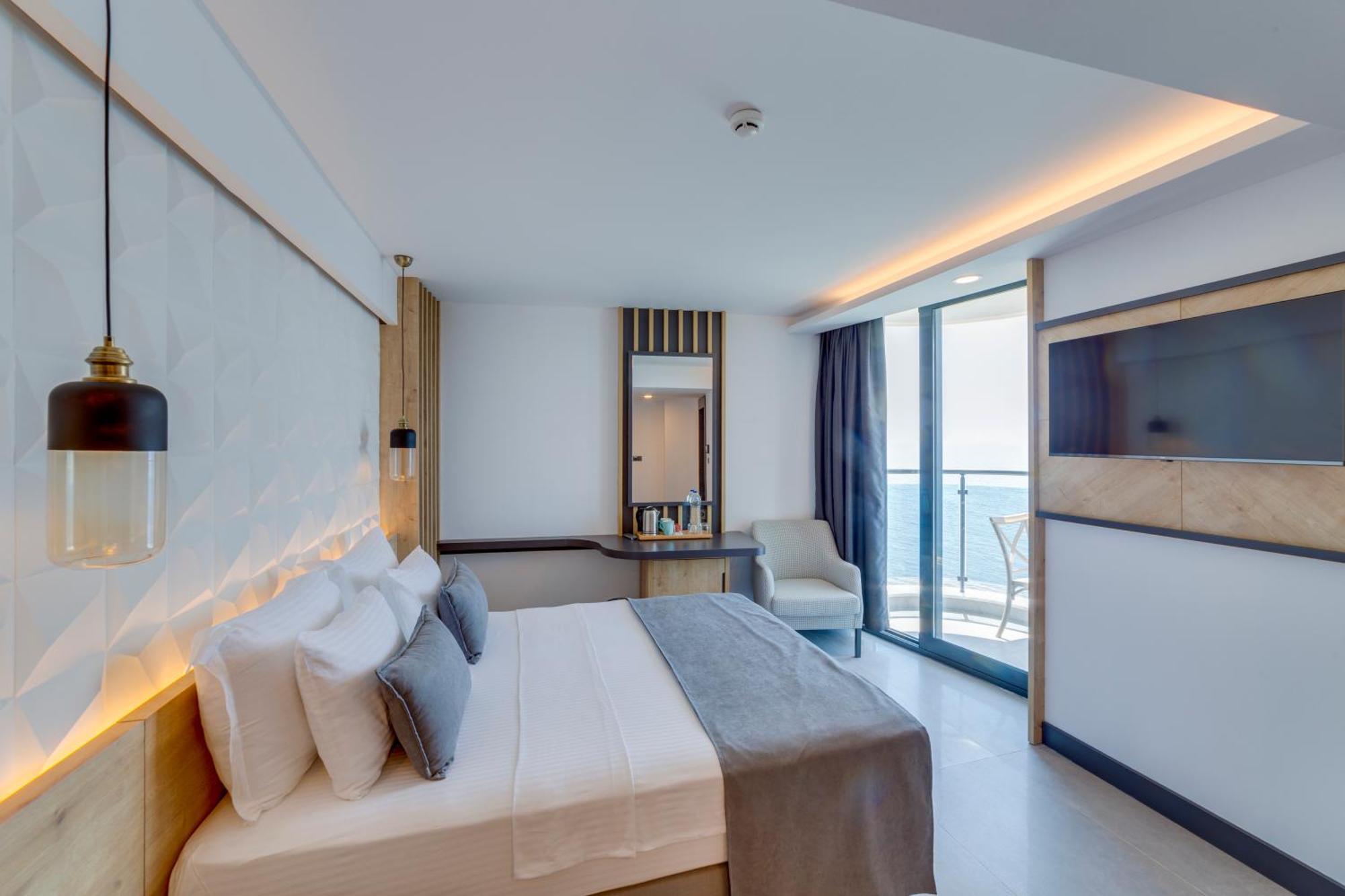 Signature Blue Resort Кушадасъ Екстериор снимка